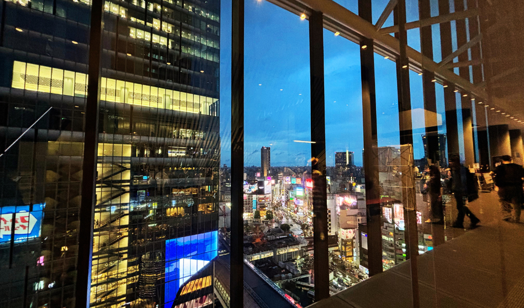 レミゼラブル　ワールドツアー・スペクタキュラー休憩中の渋谷の景色