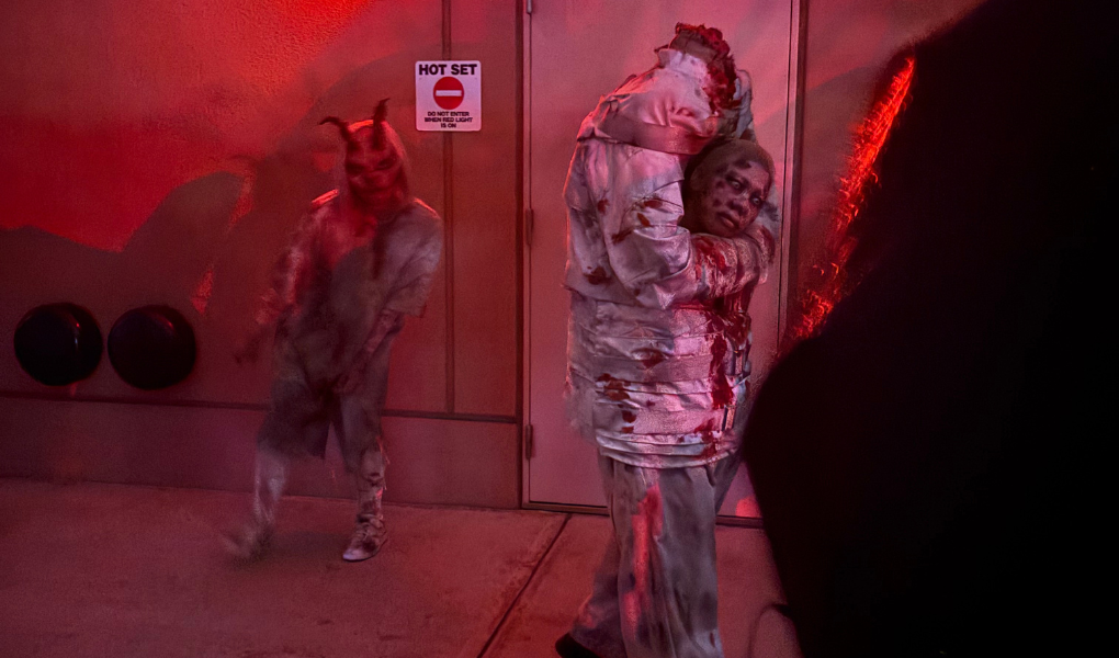 USJハロウィンのストリートゾンビ